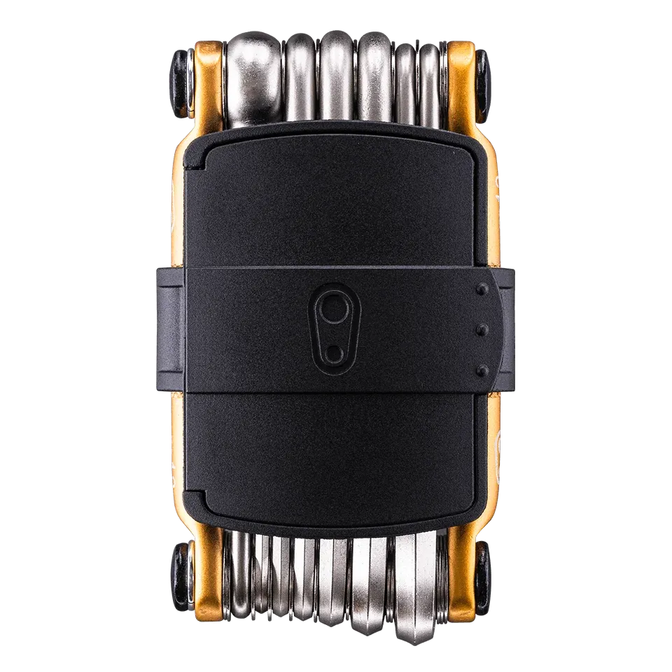 M13-case-closed_1800x1800