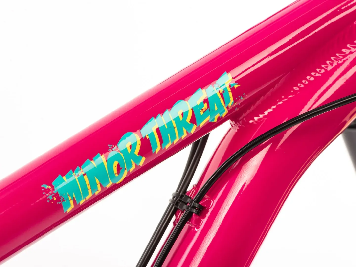 chromag-minor-threat-v2-hot-pink-2