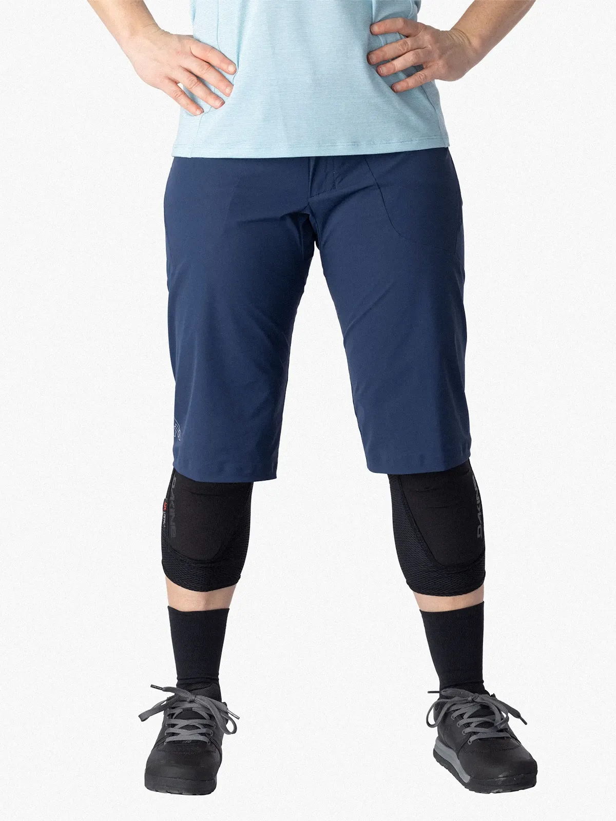 7mesh-glidepath-womens-short-midnight-live-1