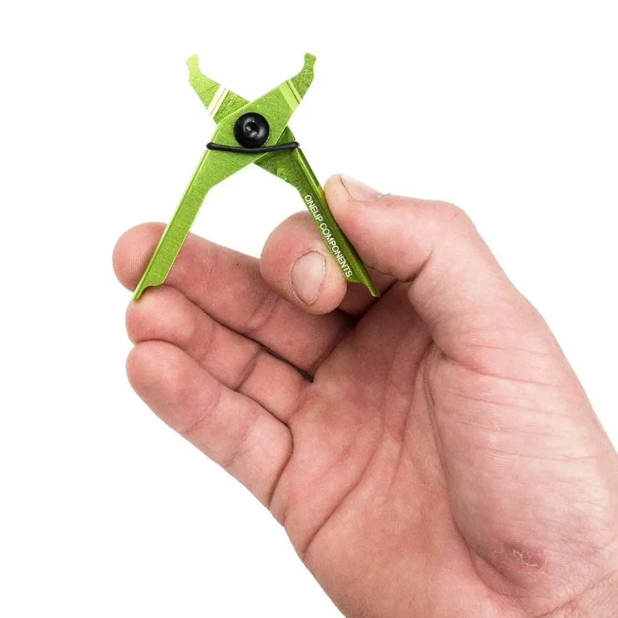 oneup-plug-and-plier-kit-2