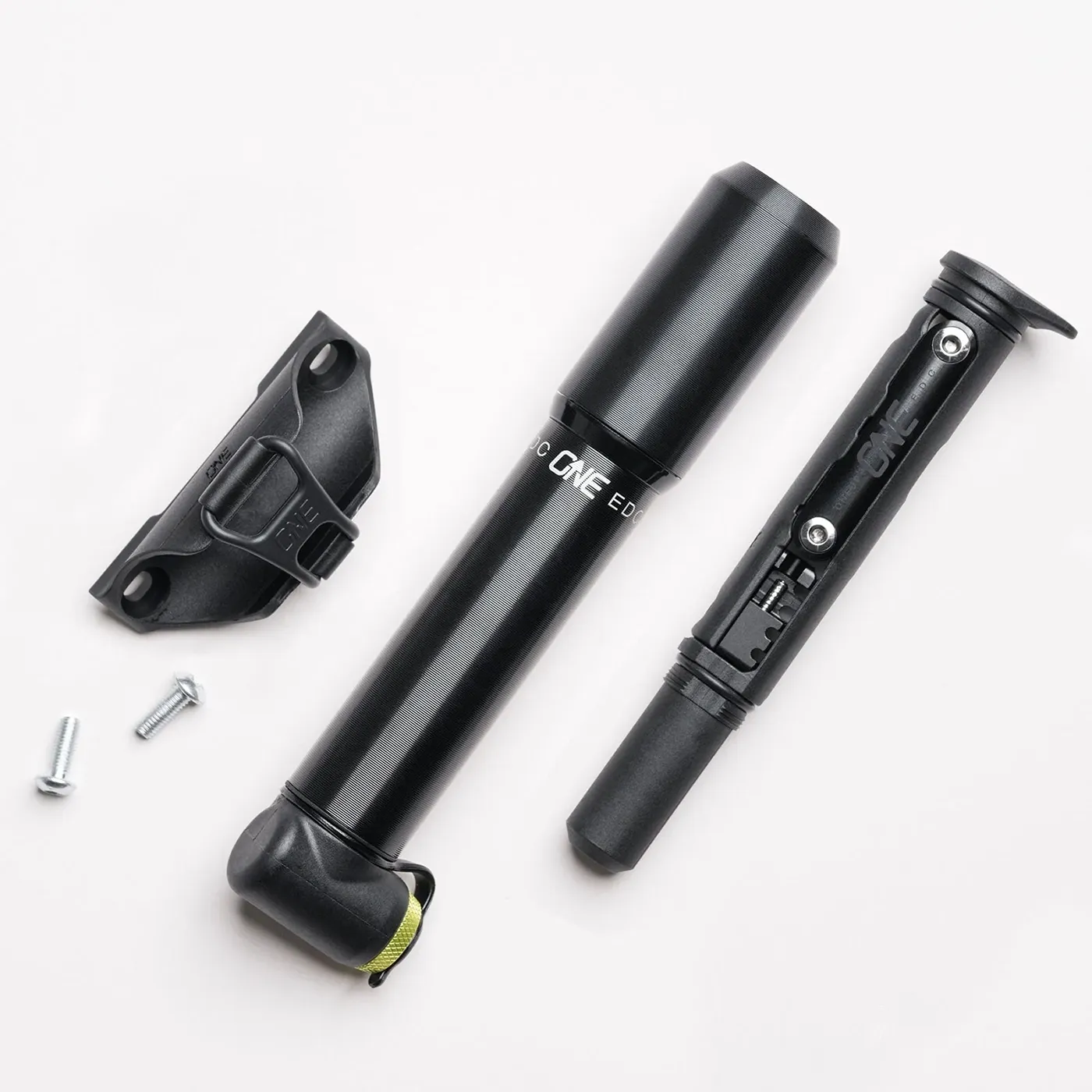 oneup-edc-inline-pump-mount-4