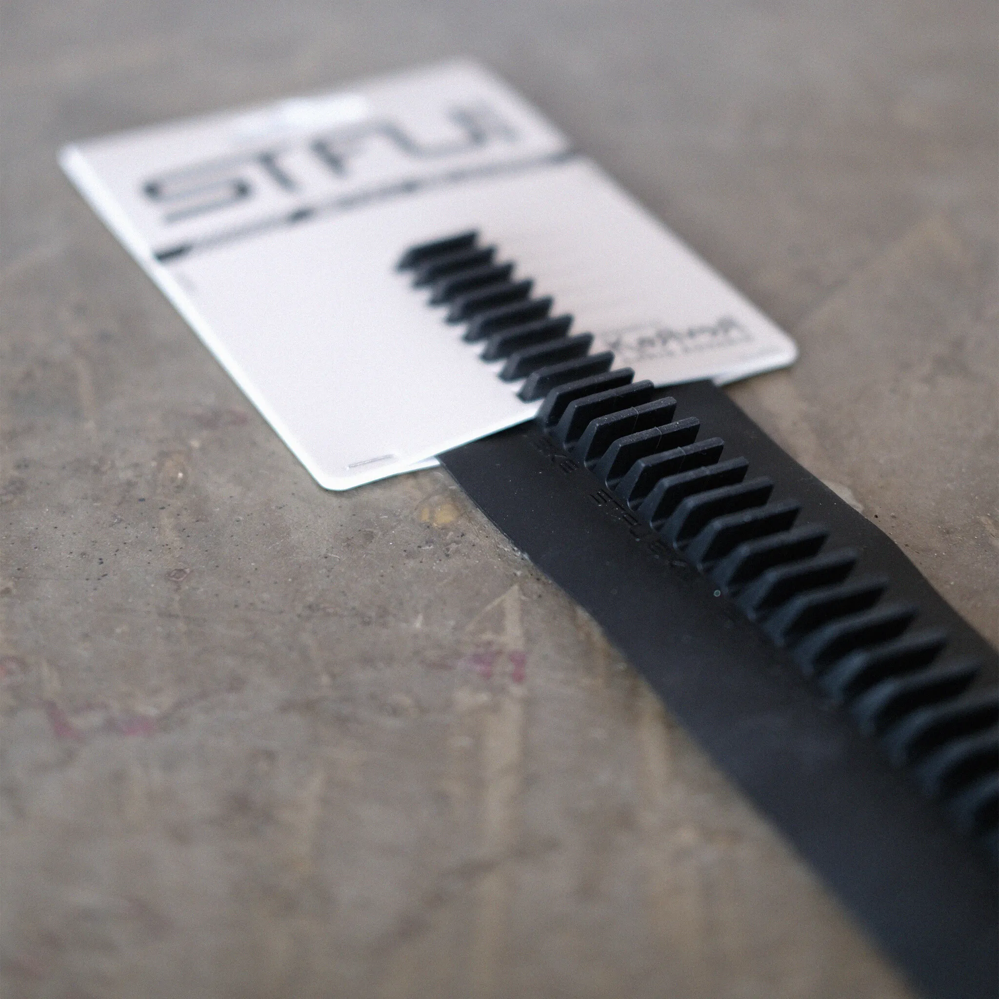 stfu-chain-stay-guard-400mm-live