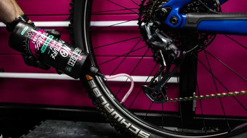 MTB_Tubeless_Sealant_Hero_2_950x_crop_center