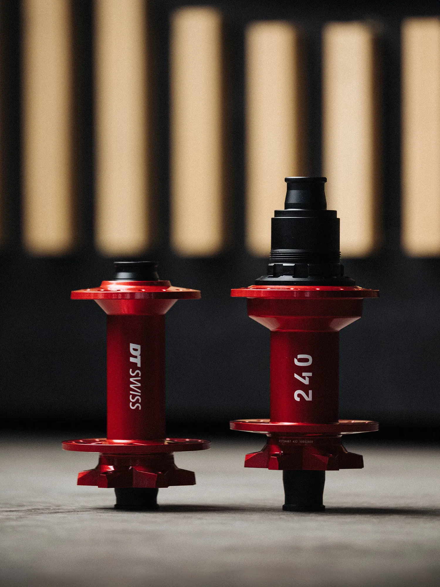 DT Swiss 240 DEG LTD Classic Hubset Red  Boost  32H  6B  XD 2