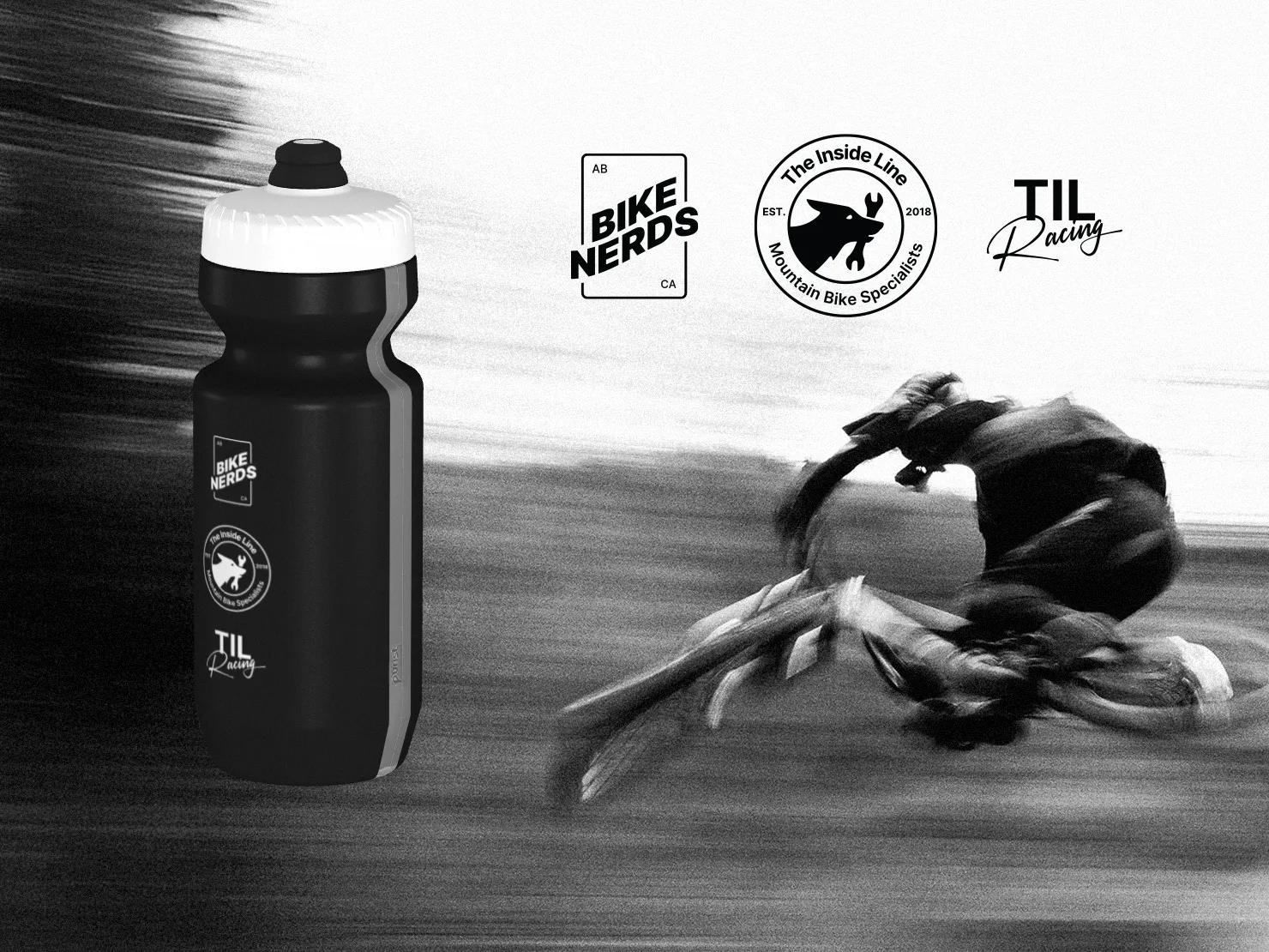 The Inside Line Classic Purist Water Bottle 22oz_art