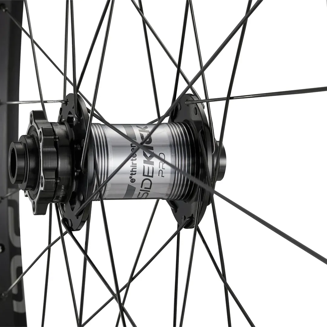 e thirteen Grappler Sidekick Pro Flux Carbon GR Enduro Wheel Front 3