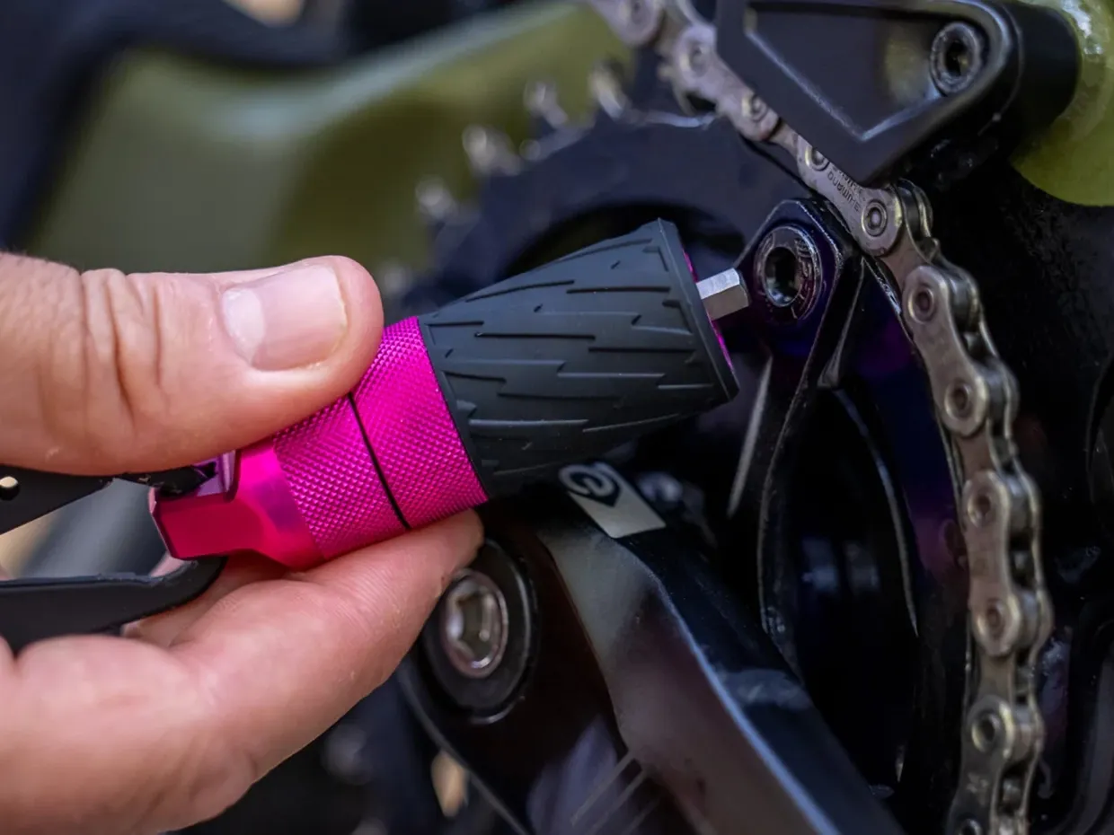 muc-off-ebike-drivetrain-tool-5