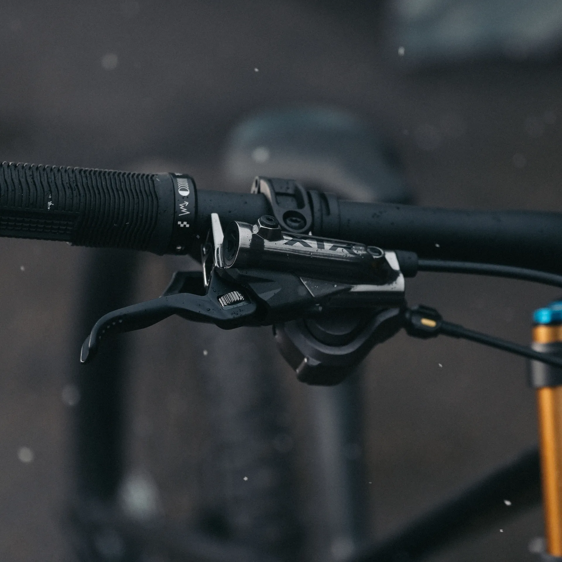 orbea-rallon-dh-carbon-raw-carbon-6