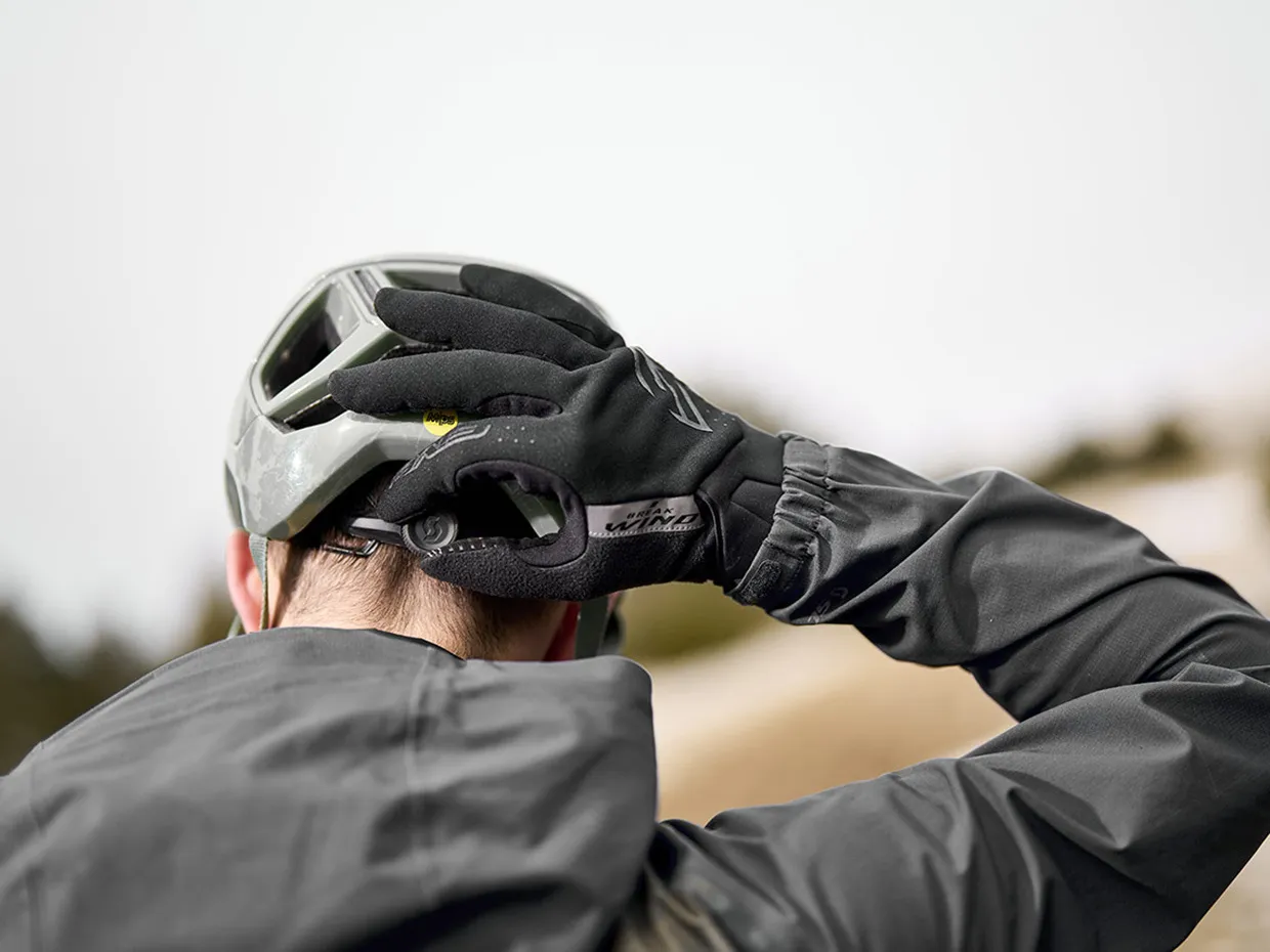 five-gloves-traverse-wb-gloves-3