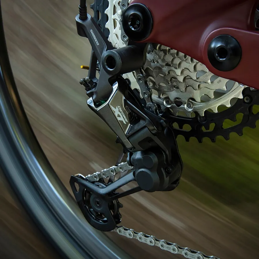 shimano-deore-xt-rd-m8100-derailleur-12spd-live-2