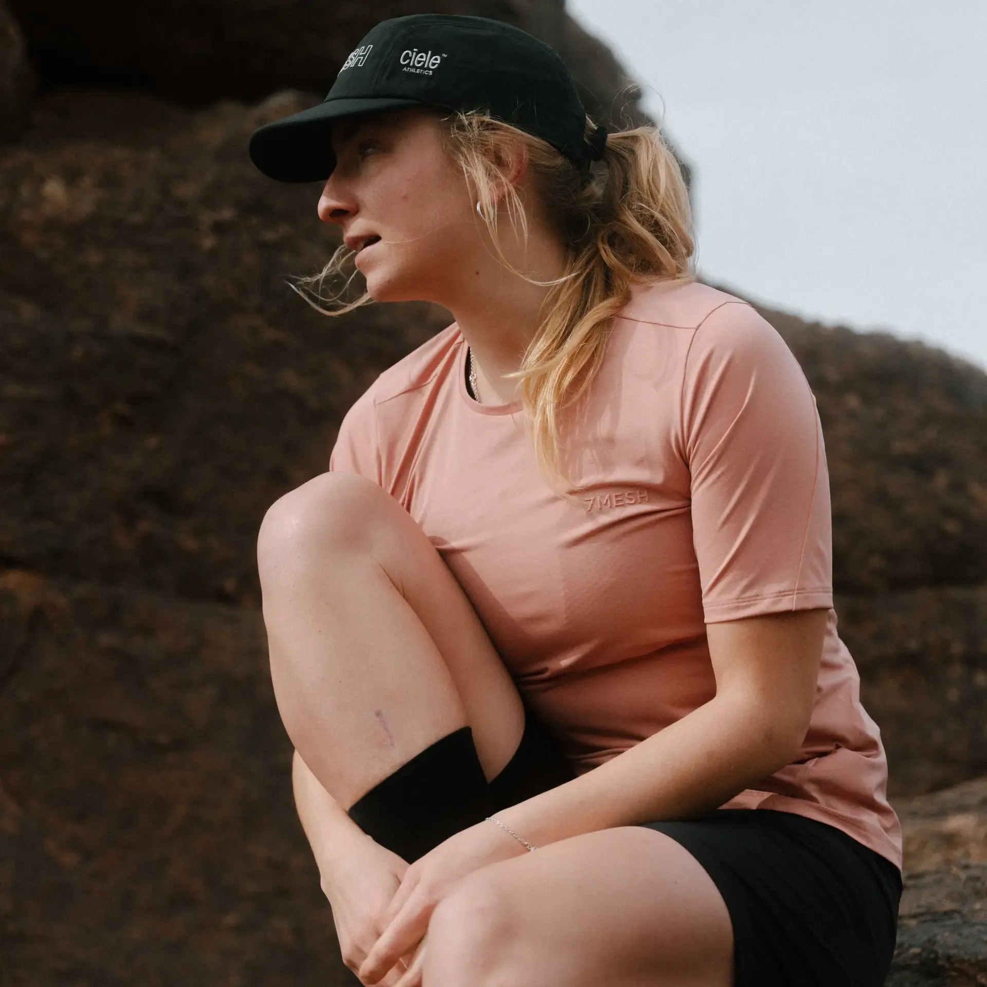 7mesh-atlas-womens-ss-shirt-pink-salt-4