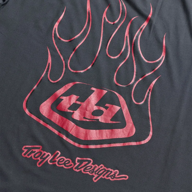 tld-b26d2-ruckus-ride-tee-ember-carbon-08
