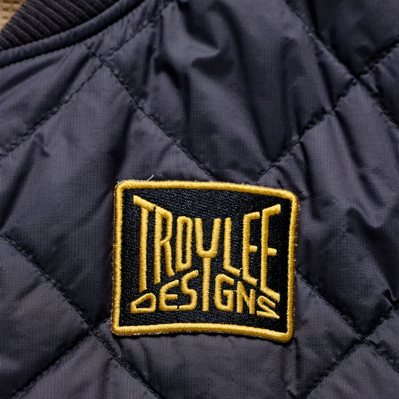 bike-ruckus-mono-carbon-ridevest-04