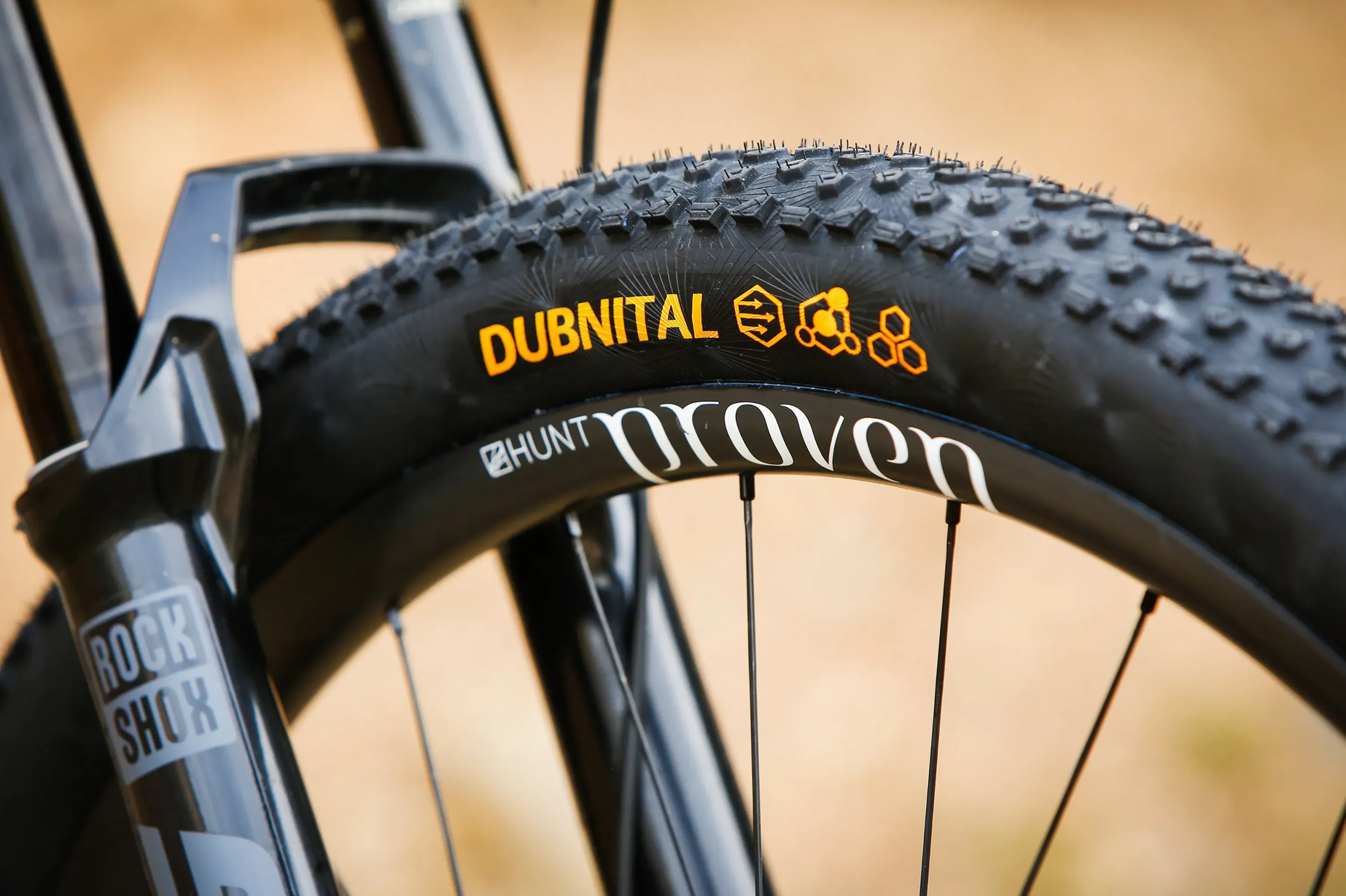 continental-dubnital-tire-275-lifestyle-2