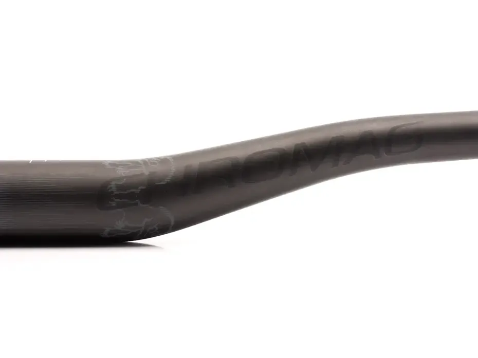 chromag-bza-carbon-handlebar-35mm-clamp-07
