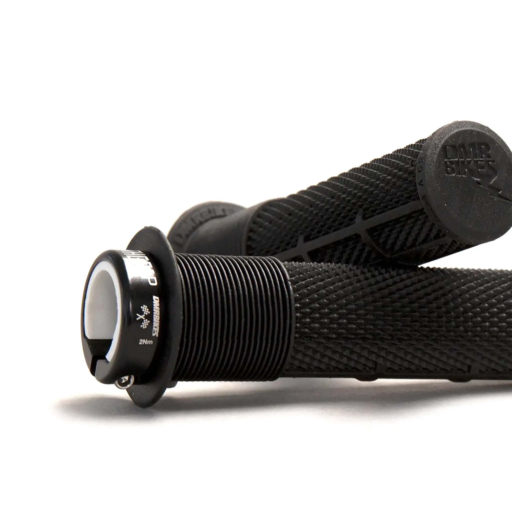 dmr-deathgrip-soft-flanged-2