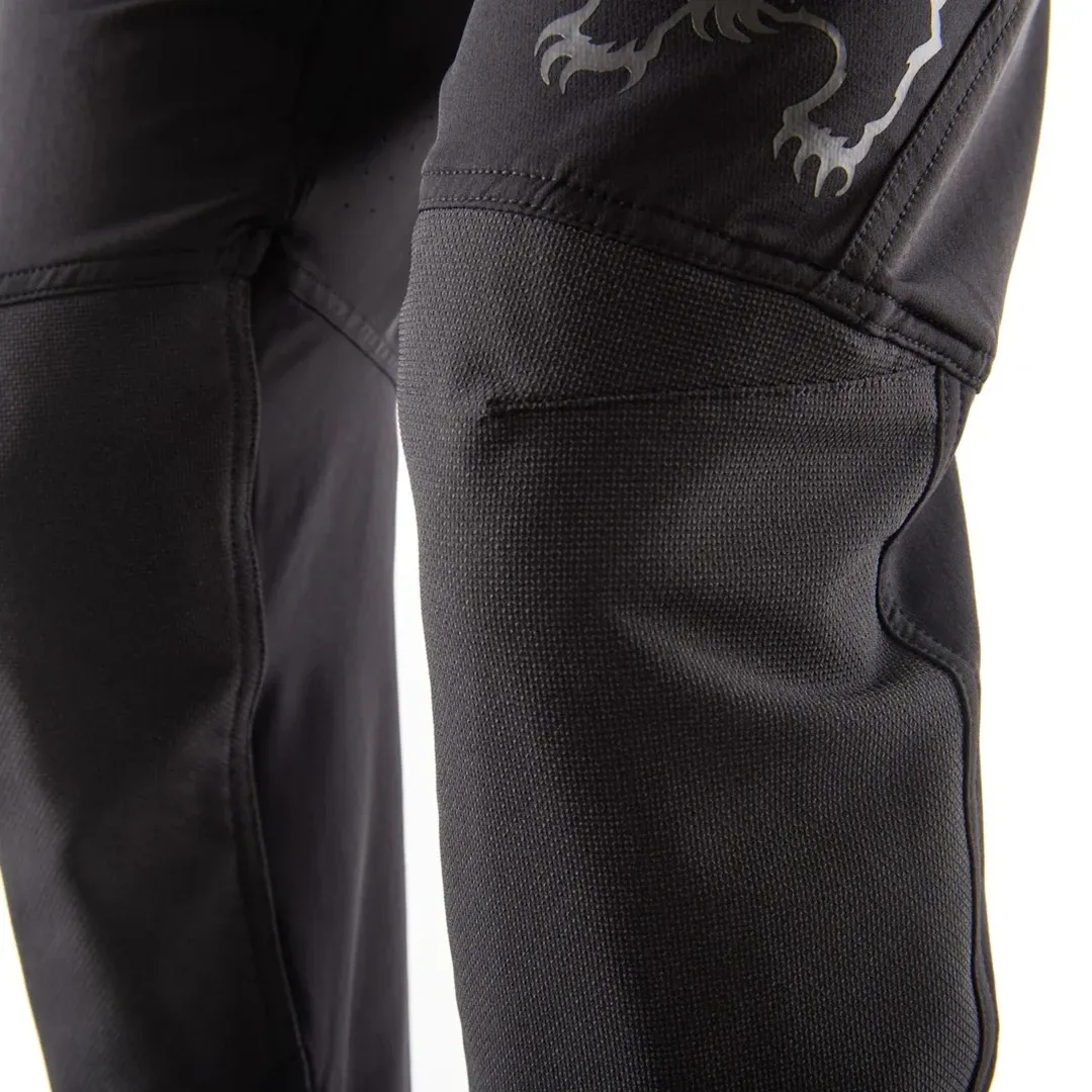 chromag-feint-pants-womens-black-details-1