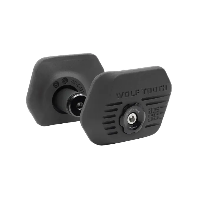 wolf-tooth-locked-in-bar-ends-2